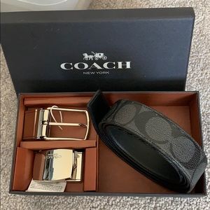Coach Boxed Buckle Cut-To-Size Reversible Belt